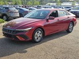 Used 2024 Hyundai Elantra SE image 4