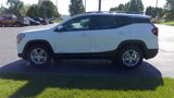 New 2022 GMC Terrain SLE w/ Driver Convenience Package image 4