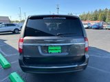 Used 2016 Chrysler Town & Country Touring image 6