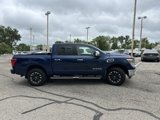Used 2017 Nissan Titan SL w/ Off-Road Package image 4