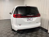 New 2025 Chrysler Pacifica Select image 6