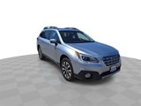 Used 2017 Subaru Outback 3.6R Limited image 2