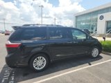 Used 2015 Toyota Sienna XLE image 3