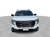 Used 2022 GMC Terrain AT4 image 3