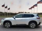 Used 2023 Nissan Rogue SV image 3