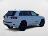 Used 2019 Jeep Grand Cherokee Altitude image 5