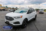 Used 2024 Ford Edge SE image 3