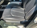 Certified 2023 Chrysler Pacifica Touring-L image 3