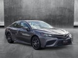 Used 2023 Toyota Camry SE image 3
