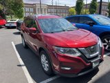 Used 2018 Nissan Rogue SV image 2