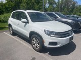Used 2016 Volkswagen Tiguan S image 3
