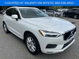 Used 2018 Volvo XC60 T5 Momentum w/ Vision Package image 4