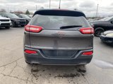Used 2017 Jeep Cherokee Latitude w/ Comfort/Convenience Group image 3