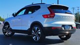 Certified 2025 Volvo XC40 B5 Plus image 4