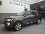 Used 2016 Ford Explorer XLT w/ Equipment Group 202A image 2
