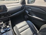Used 2023 Nissan Rogue SL w/ SL Premium Package image 5