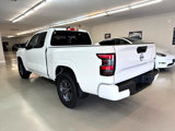 Used 2025 Nissan Frontier SV image 5