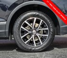 Used 2021 Volkswagen Tiguan SE w/ Panoramic Sunroof Package image 2
