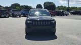 Used 2020 Jeep Grand Cherokee Altitude image 3