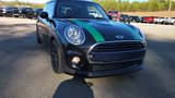Used 2018 MINI Cooper 2-Door Hardtop image 2