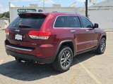 Used 2017 Jeep Grand Cherokee Limited image 3