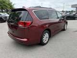 Used 2020 Chrysler Voyager Lxi image 5