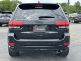 Used 2018 Jeep Grand Cherokee Altitude image 5