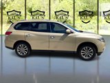 Used 2013 Nissan Pathfinder SV image 4