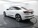 Used 2021 Audi e-tron Prestige w/ Prestige Package image 3