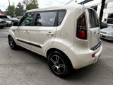 Used 2011 Kia Soul ! image 5