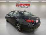 Used 2021 Nissan Versa SV image 3