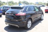 Used 2019 Ford Edge Titanium image 3