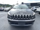 Used 2017 Jeep Cherokee Latitude w/ Comfort/Convenience Group image 2