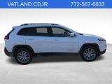 Used 2015 Jeep Cherokee Limited w/ Luxury Group image 4