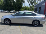 Used 2017 Toyota Camry SE image 2