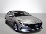 Used 2022 Hyundai Elantra SE w/ Cargo Package image 4