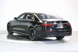 Used 2022 Mercedes-Benz S 580 4MATIC Sedan image 2