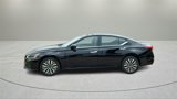 Used 2023 Nissan Altima 2.5 SV image 4