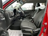Used 2022 Hyundai Venue Limited image 6