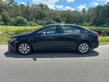 Used 2022 Toyota Corolla LE image 2