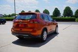 Used 2017 Nissan Rogue S image 5