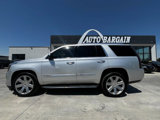 Used 2015 Cadillac Escalade Luxury image 2