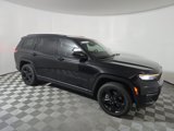 Used 2023 Jeep Grand Cherokee L Limited w/ Luxury Tech Group II image 2