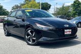 Used 2023 Hyundai Elantra SEL w/ Convenience Package image 2