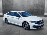 Used 2024 Volkswagen Jetta Sport image 3