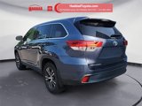 Used 2018 Toyota Highlander LE image 3