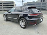 Used 2021 Porsche Macan image 3
