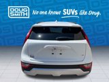 Used 2023 Kia Niro EX image 5