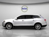 Used 2019 Lincoln MKT AWD image 4