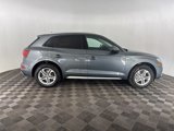 Used 2018 Audi Q5 2.0T Premium w/ Convenience Package image 4